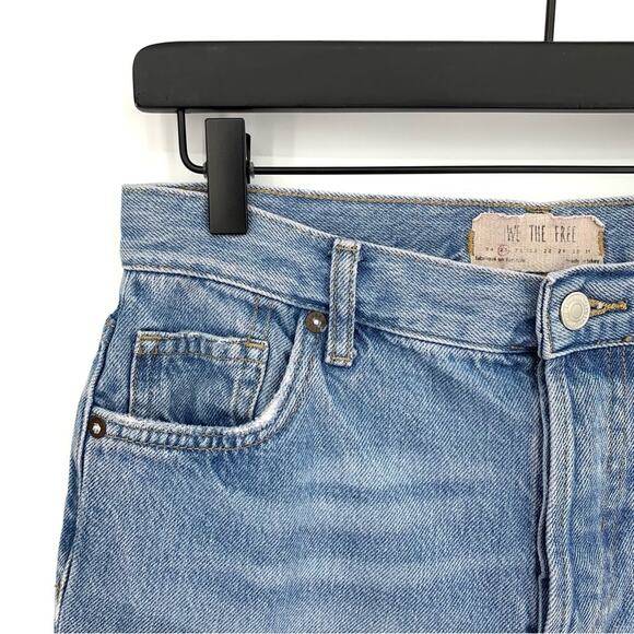 FREE PEOPLE We The Free Maggie Mid Rise Straight Jeans Light Wash 25 - Picture 3 of 12